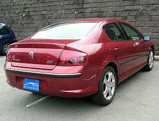 中古車「４０７セダン Ｓｐｏｒｔ  ２．２」が仲間入り