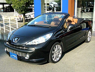中古車「 ２０７ＣＣ　Ｐｒｅｍｉｕｍ 」が仲間入り