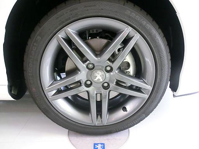 308 限定車の実車ご覧いただけます！！