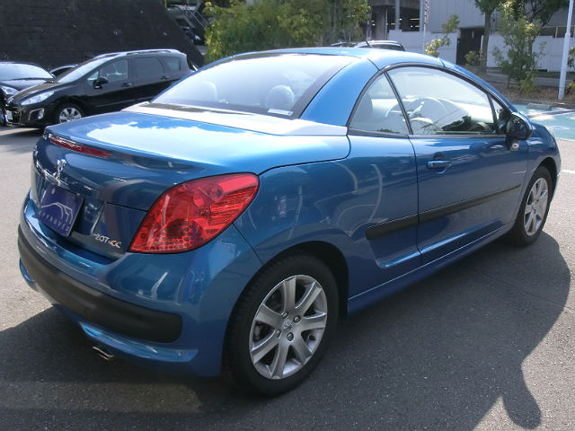 中古車「２０７ＣＣ ＮＡＶＩ ＰＬＵＳ」が仲間入り