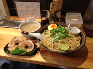 関西圏内つけ麺ツアー　第一弾!!!!!