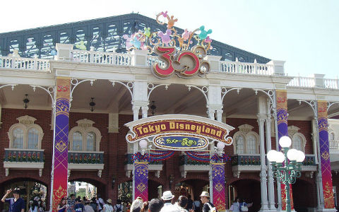 ディズニーランド初体験
