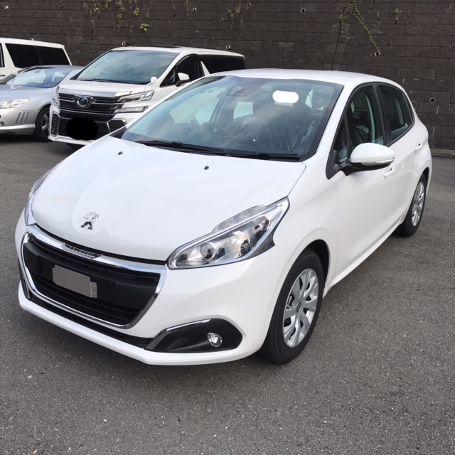 ☆PEUGEOT 208 First Selection DEBUT FAIR☆