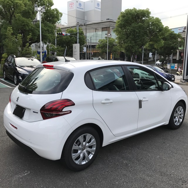 ☆PEUGEOT 208 First Selection DEBUT FAIR☆