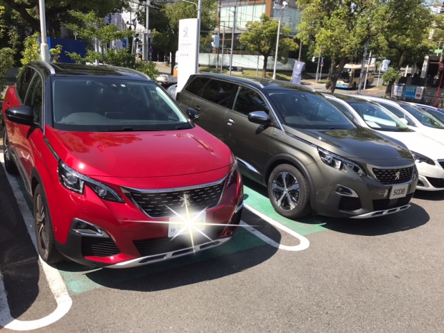 ☆ついにNEW SUV PEUGEOT 5008がやってまいりました！☆