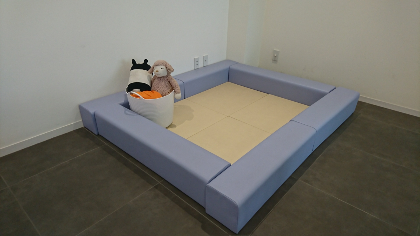 プジョー千里店仮店舗はこんなところ!!