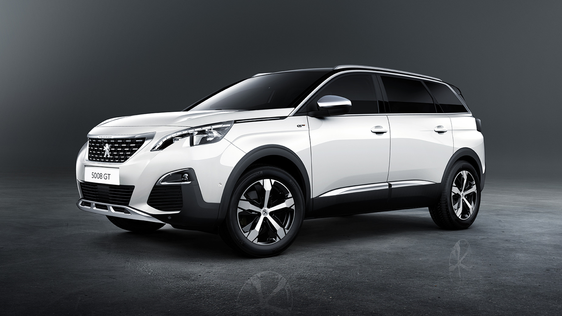 ８ＡＴ試乗車あります！