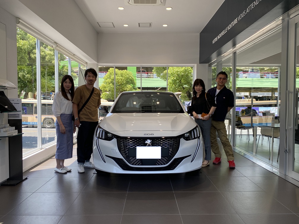 PEUGEOT 208 GT SD P.G.ROOF