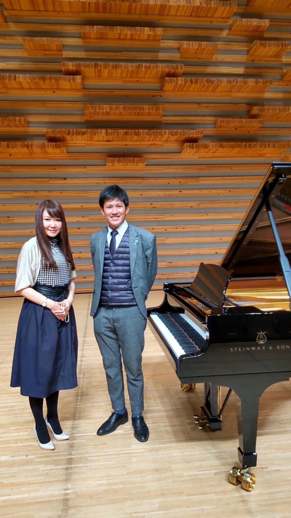 レーヴェ音楽発表会にプジョー千里店後援しました。