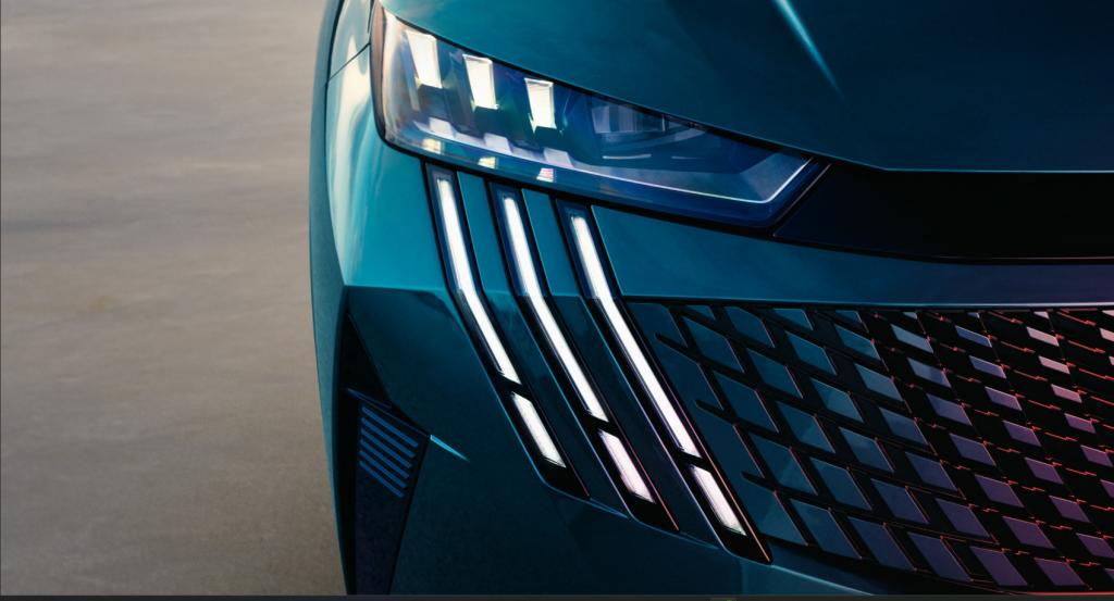 ☆次世代フラッグシップモデルNew『PEUGEOT3008』 Debut!!