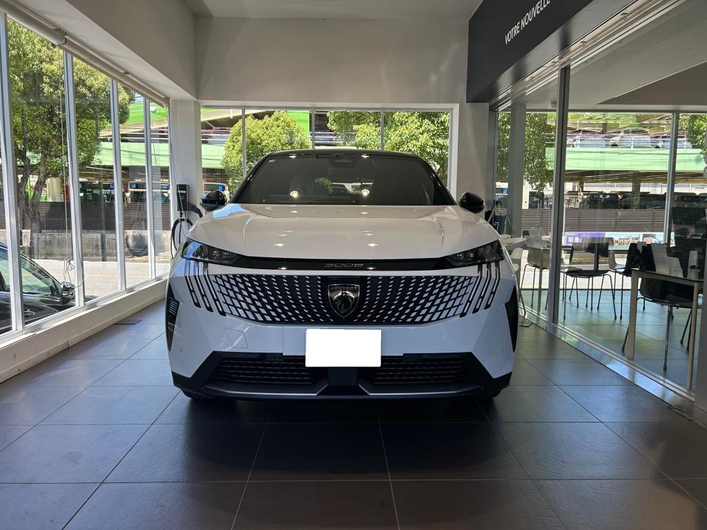 New 3008 GT HYBRID Alcantara PKG